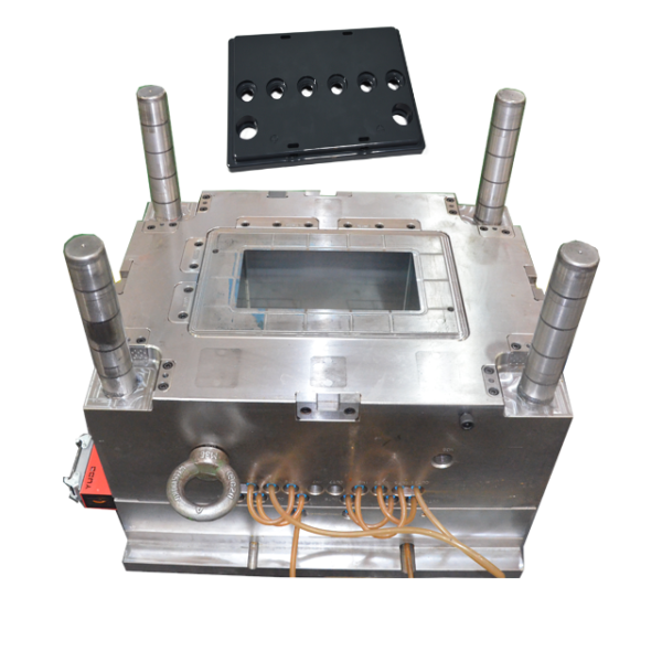 More than 30 years TaiWan technology plastic mold plastic injection car battery cover mould maker