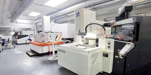 precision mold work shop 4_副本 precision mold work shop 4_副本